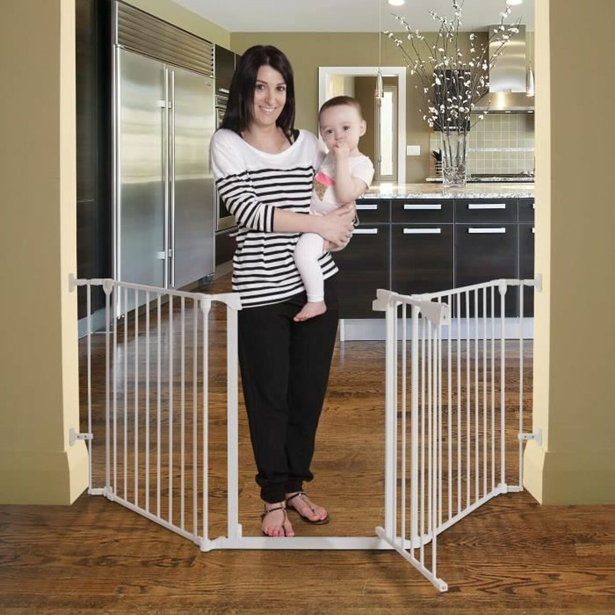 Dreambaby Safety Barrier Dreambaby F2022Bb