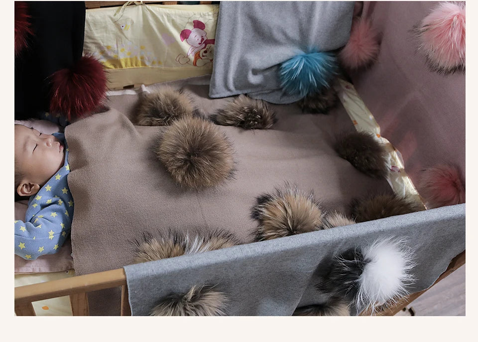 Geebro Newborn Warm Wool Swaddling Blanket With 15cm Real Raccoon Fur Pompom Kids Baby Travel Sleeping Blanket Bedding