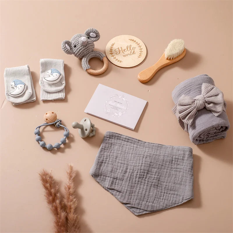 Baby Bath Set Blanket Wooden Brush Newborn Milestones Monthly Cards Bath Toys for Babies Infant Photograph Props Birth Gifts Box