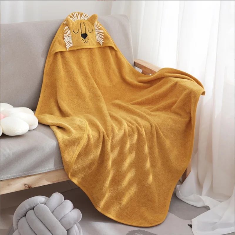 Newborn Bath Towel Cartoon Animal Hood Coral Fleece Cloak Cute Soft Infant Wrap Blanket Absorbent Bathrobe Boy Girl Babys Stuff