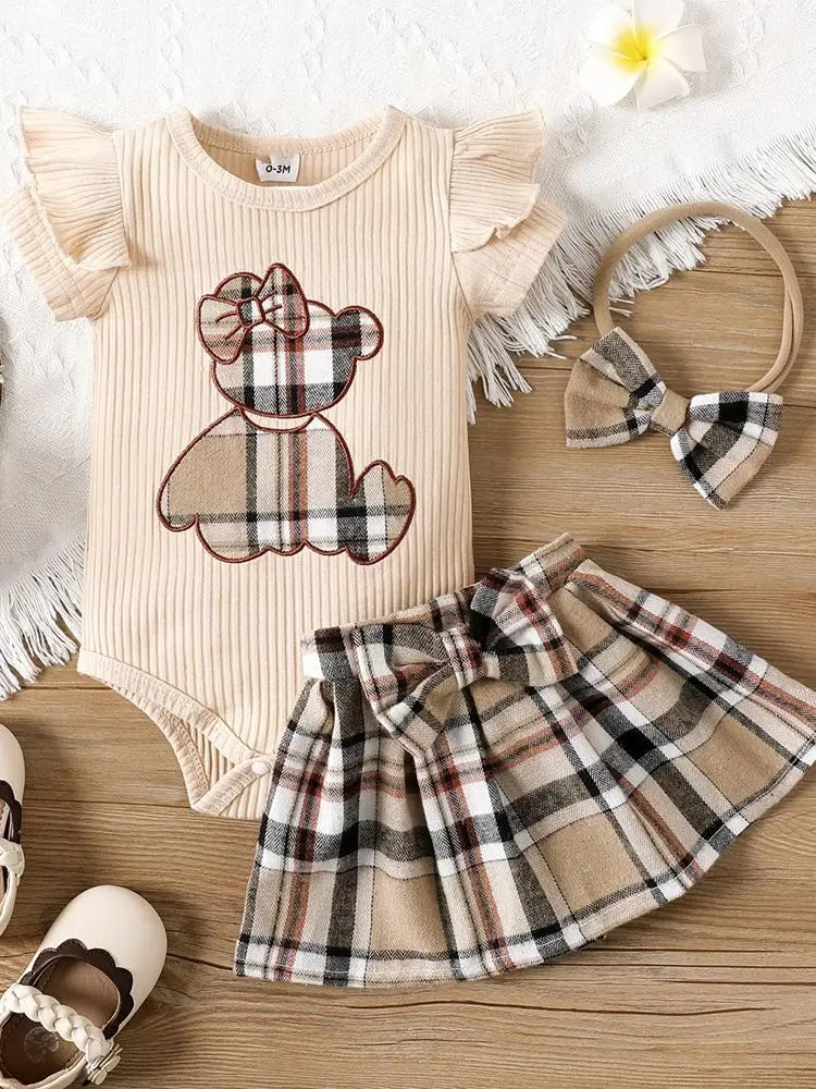 0-18 Months Summer New Baby Girl Bear Print Lace Sleeves Plaid Short Skirt Set Plus Hairband Three-piece Set