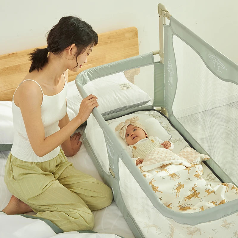 Simple and Lightweight Baby Cot Dual-use Comfortable Toddler Baby Bed within Bed Safety Protection Easy To Install Bedside Crib