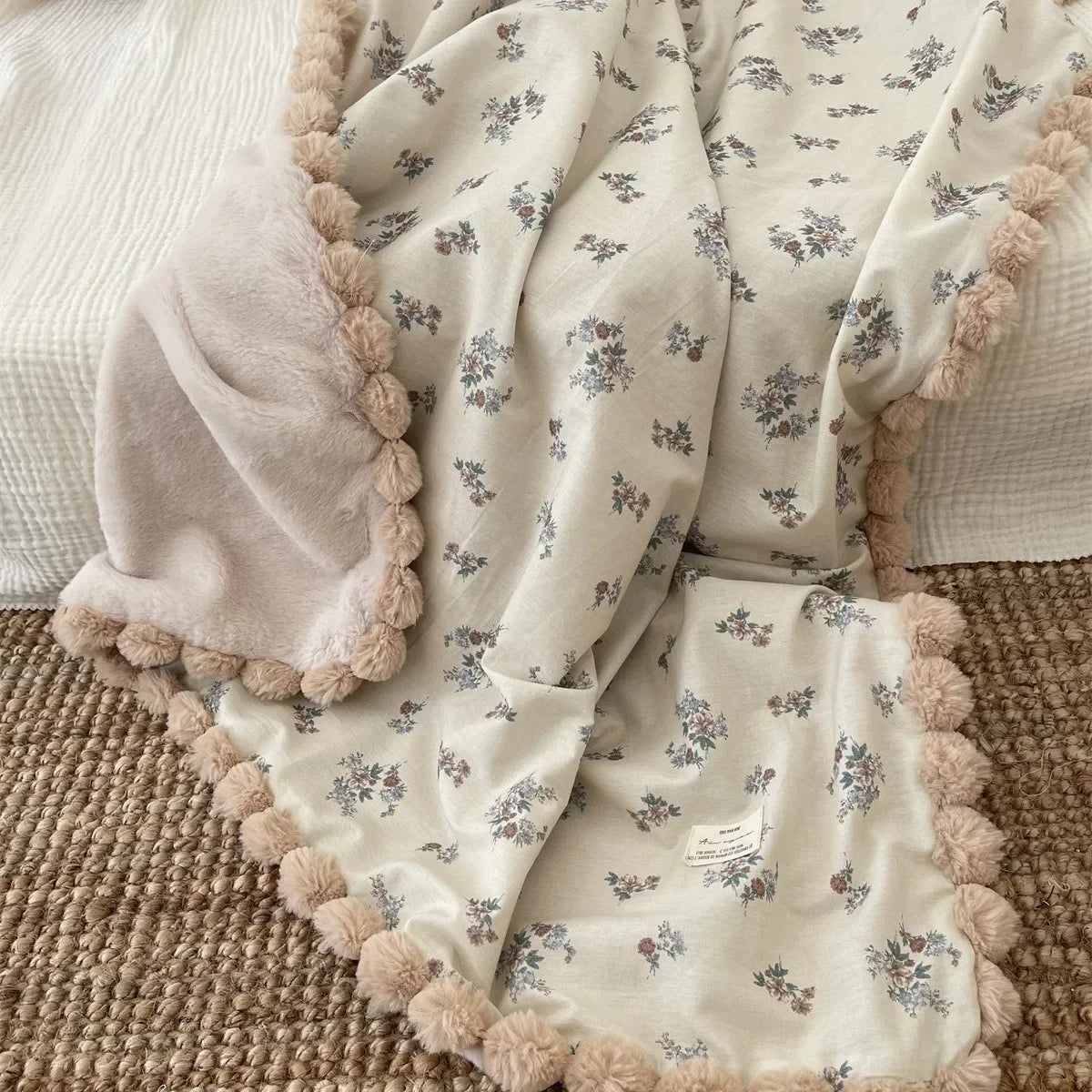 Warm Winter Blanket Newborn Baby Cover Floral Comforting Quilt Pompom Children's Stroller Seat Blankets Baby Bedding Swaddle